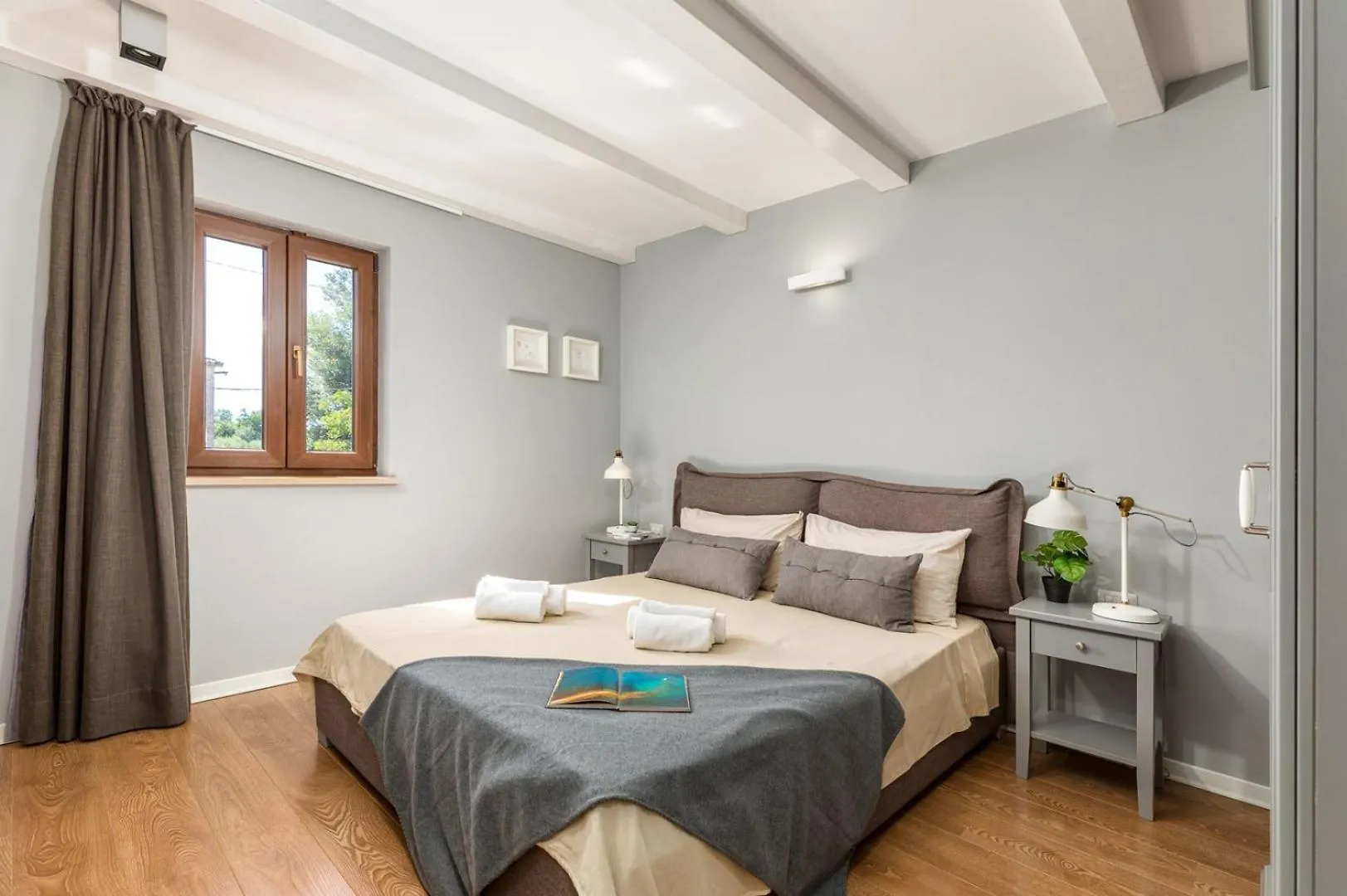 Villa Vira Rajki